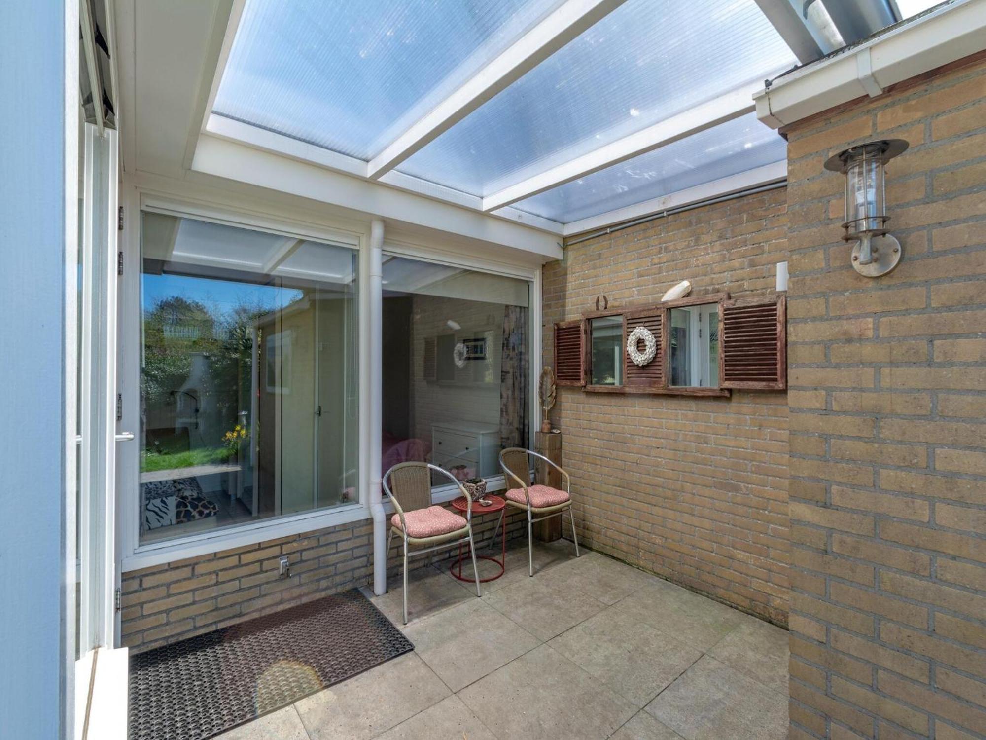 Stylish Bungalow With A Large Garden Sint Maartensvlotbrug Eksteriør billede